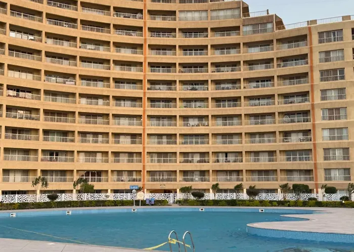 Pyramids Porto Sokhna Red Sea Apartment *